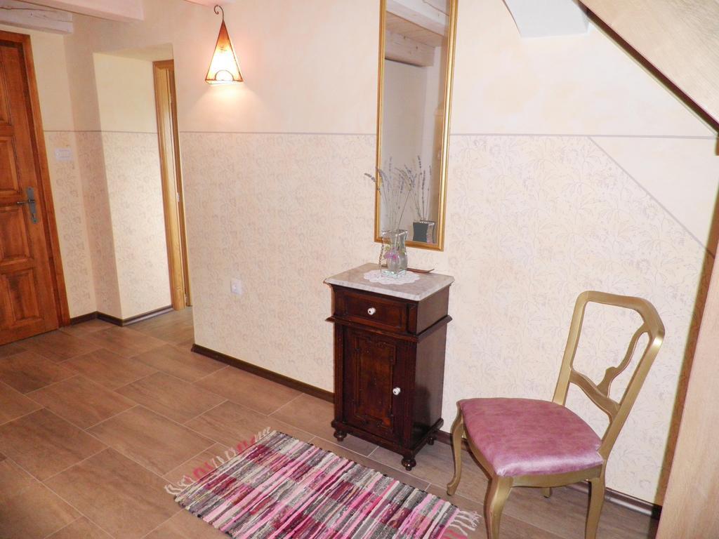 Apartmán Studio Sijara Motovun Pokoj fotografie